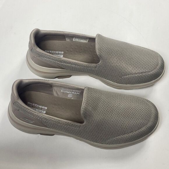 SKECHERS AIR COOLED GOGA MAT GOWALK 5 WOMEN SHOES SIZE 10 - Picture 2 of 8